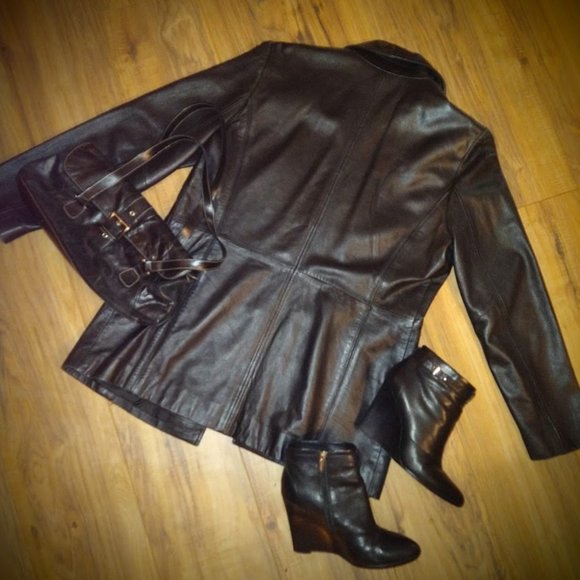 Coach Melody Black Leather Wedge Booty - Picture 9 of 10